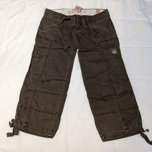 Hollister Cargo Capri Pants Size 0
